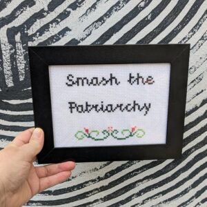 Smash the Patriarchy Stickbild