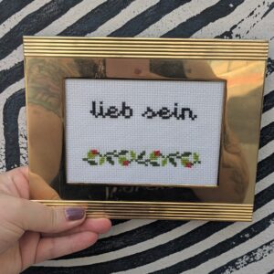lieb sein Stickbild
