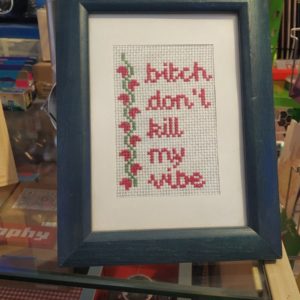 B*tch don't kill my Vibe Stickbild